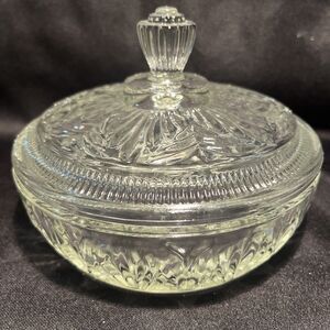 Vintage Avon Vanity Trinket Powder Box Candy Dish Clear Cut Glass Bowl with Lid